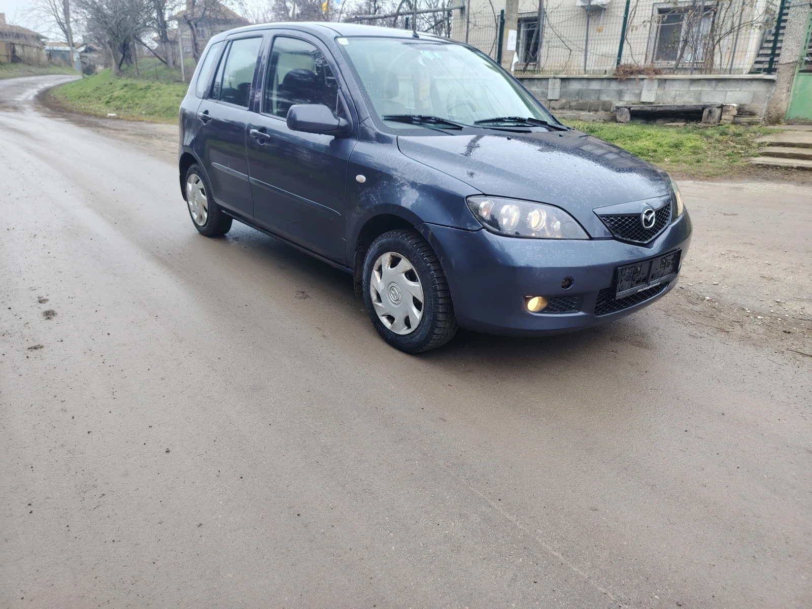 Mazda 2 ���� ����� | Mobile.bg � ����������� 4