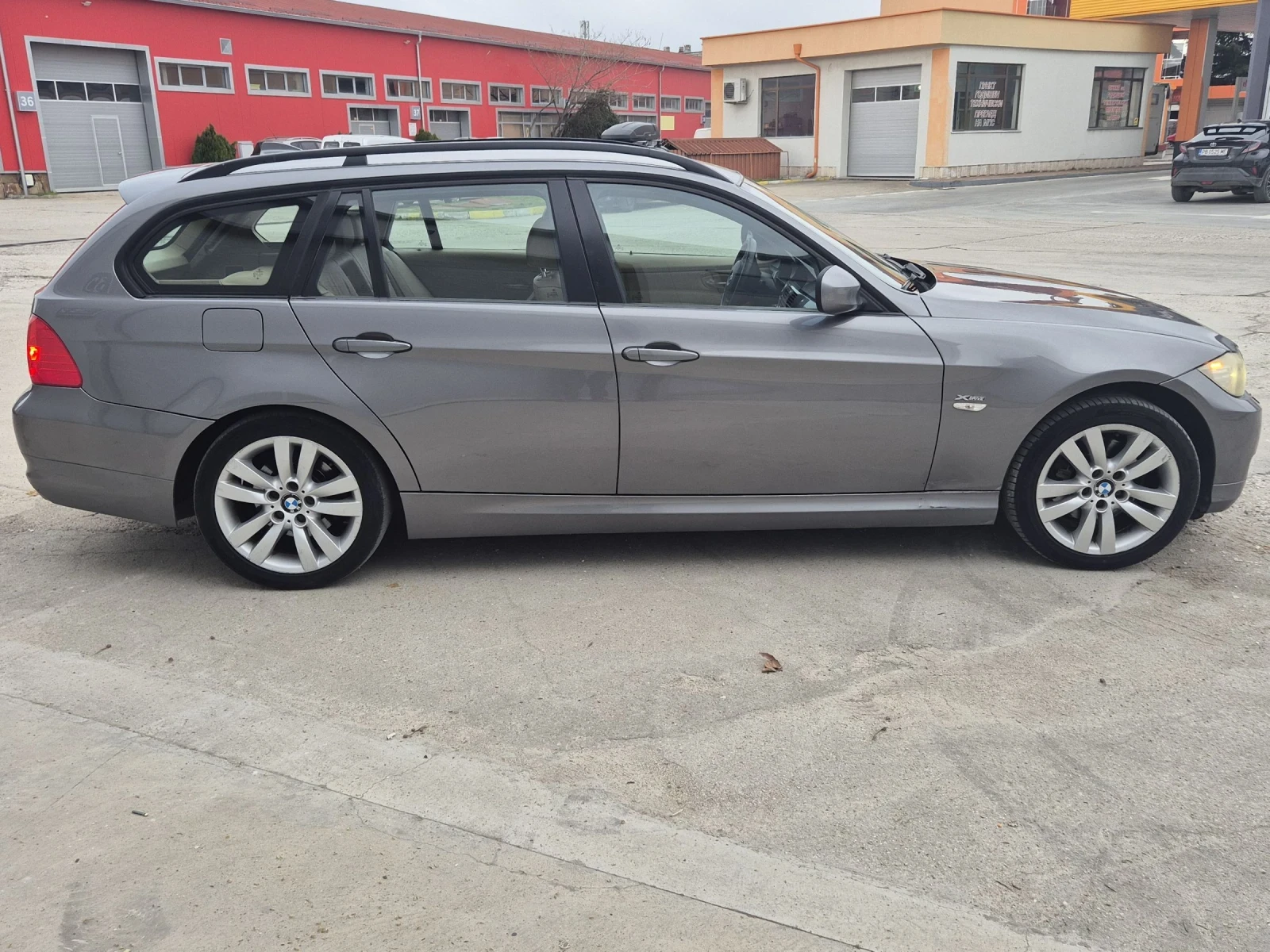 BMW 320 XDrive  | Mobile.bg � ����������� 5