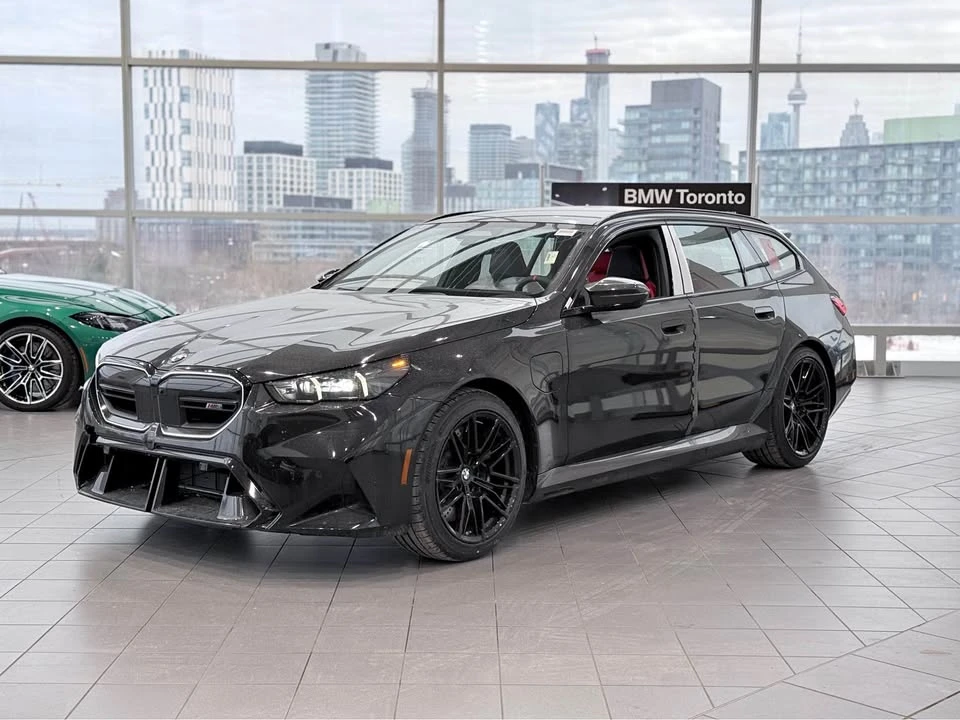 BMW M5 Touring С РЕГИСТРАЦИЯ & АВТО КРЕДИТ