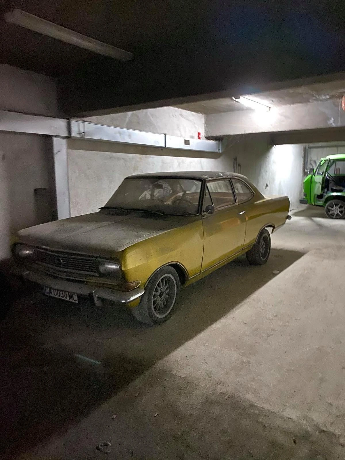 Opel Rekord В купе, снимка 2 - Автомобили и джипове - 53780030
