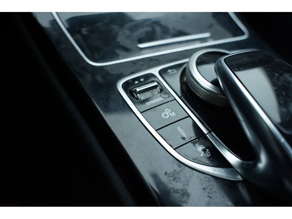 Mercedes-Benz C 450 AMG 4MATIC * * ПАНОРАМА * * CARFAX * * BURMESTER * * , снимка 9 - Автомобили и джипове - 53838948