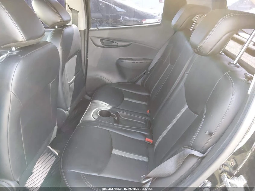 Chevrolet Spark 1.4L I-4 DOHC, VVT, 98HP Front Wheel Drive | Mobile.bg � ����������� 8