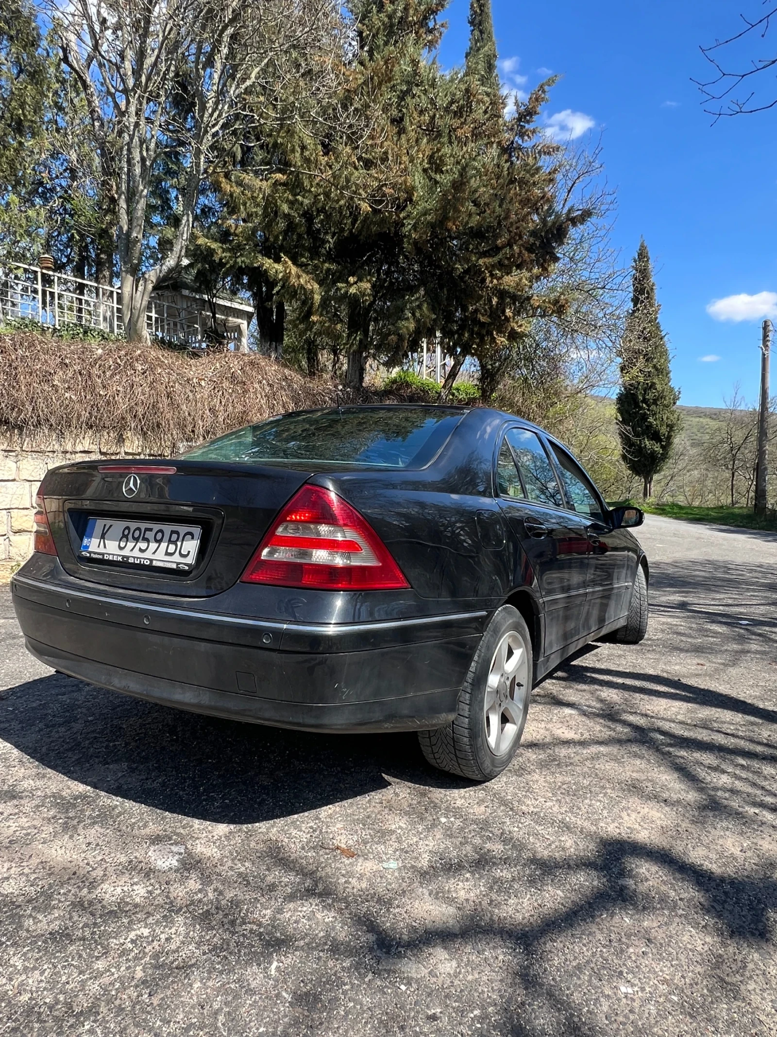 Mercedes-Benz C 270 Avantgarde, снимка 4 - Автомобили и джипове - 54113767