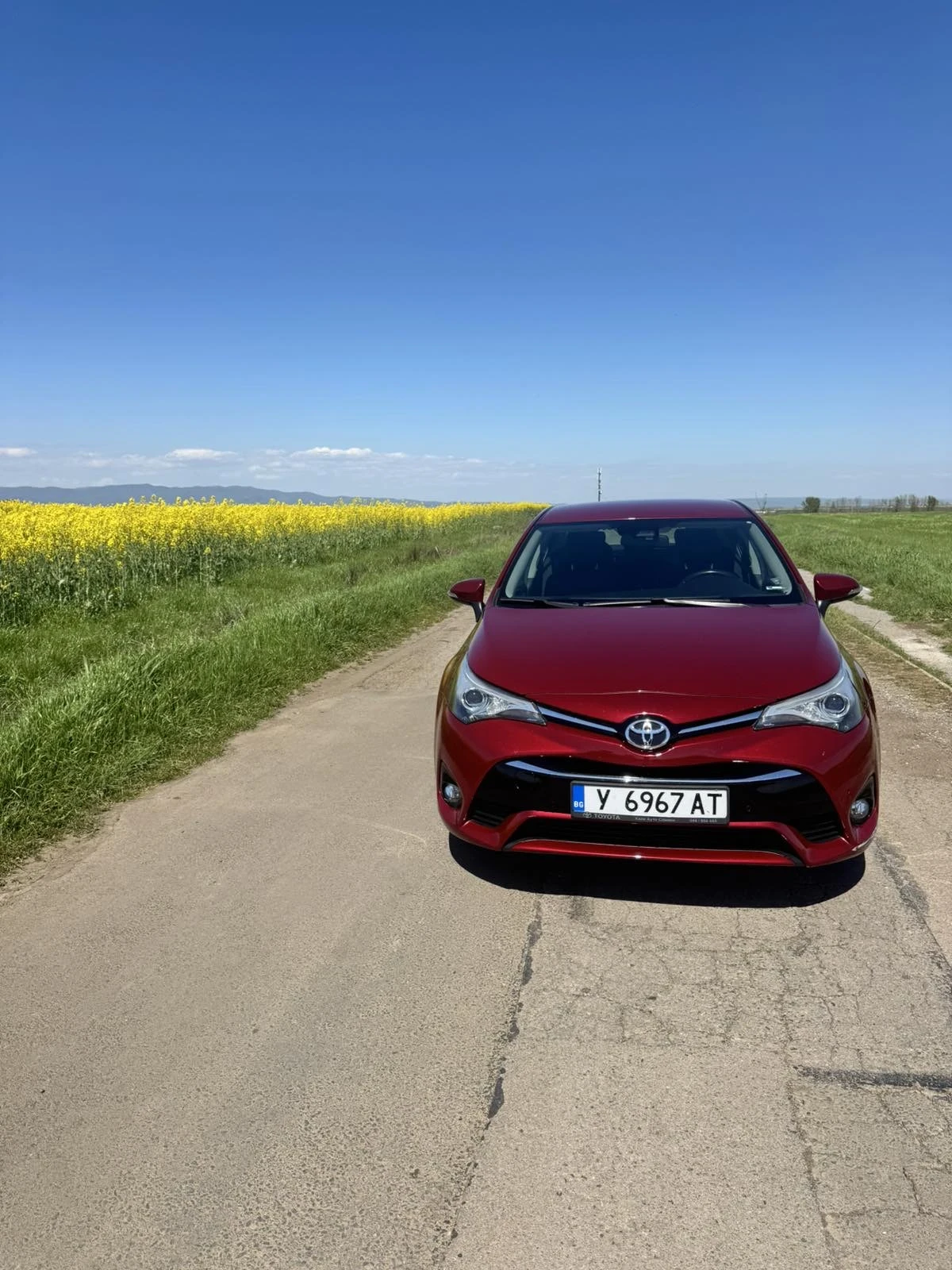 Toyota Avensis 1.8 Executive, снимка 6 - Автомобили и джипове - 54312369