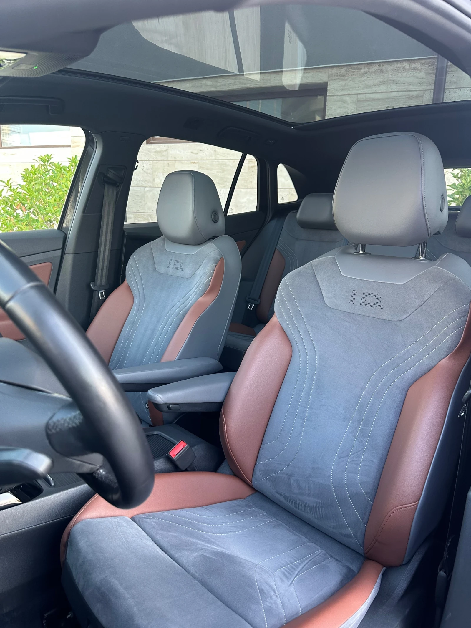 VW ID.4 1STMAX/95% SOH/82КWH/ТЕРМОПОМПА/ ГАРАНЦИЯ , снимка 6 - Автомобили и джипове - 54701433