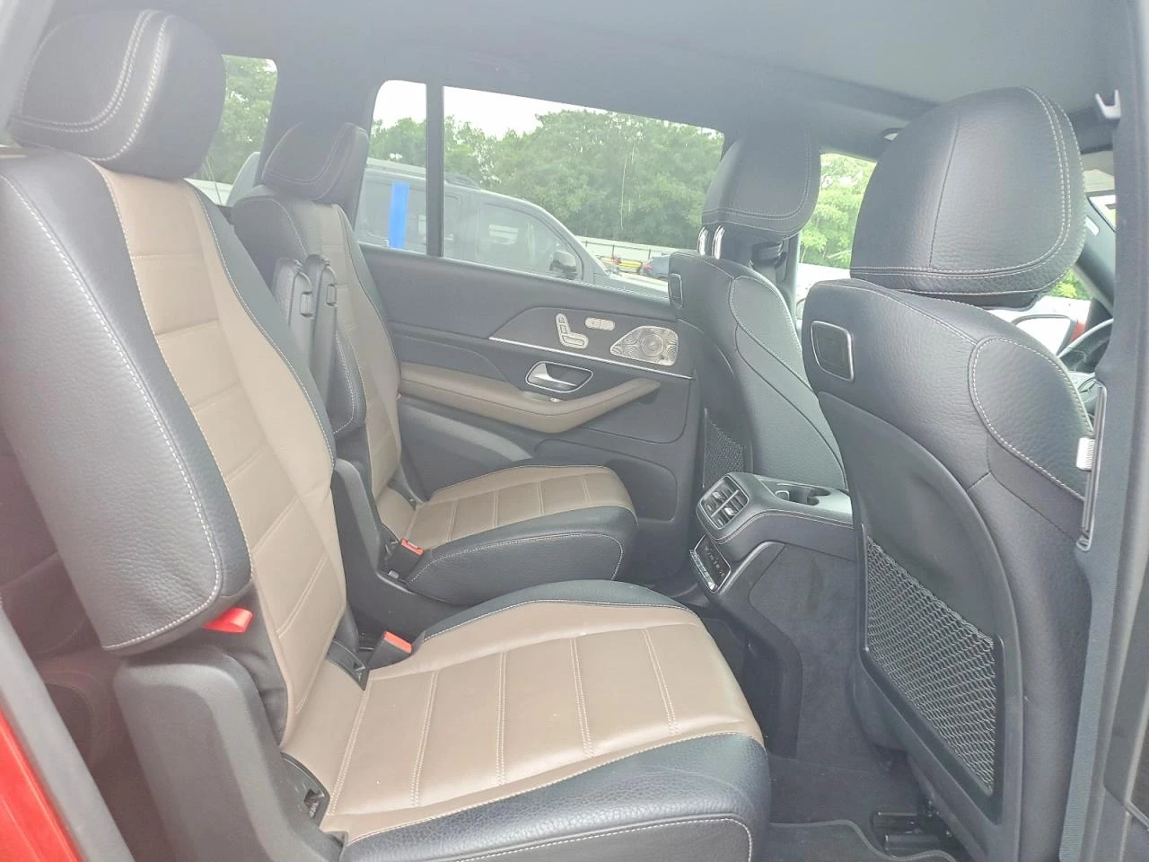 Mercedes-Benz GLS 450 3.0l 4Matic, снимка 11 - Автомобили и джипове - 54704904
