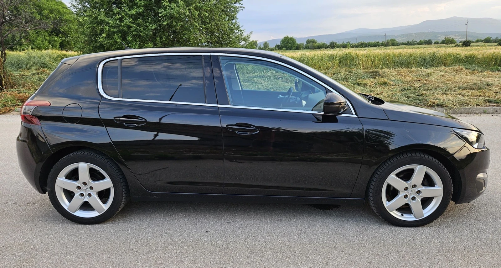 Peugeot 308 1.6 E-HDI , снимка 4 - Автомобили и джипове - 54795566