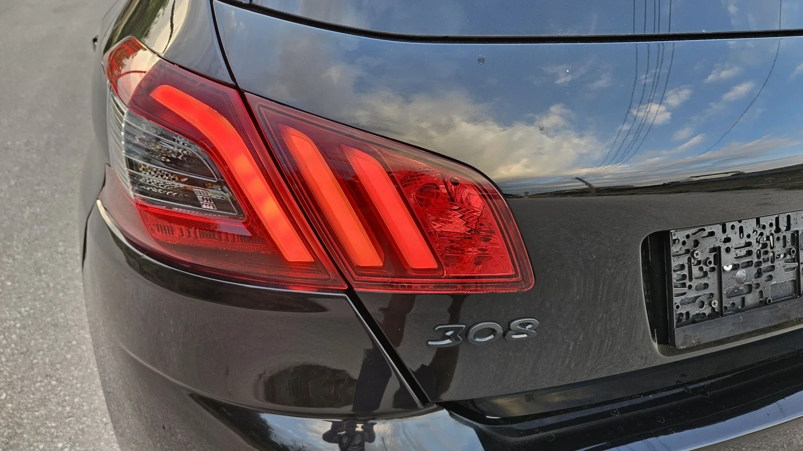 Peugeot 308 1.6 E-HDI , снимка 17 - Автомобили и джипове - 54795566