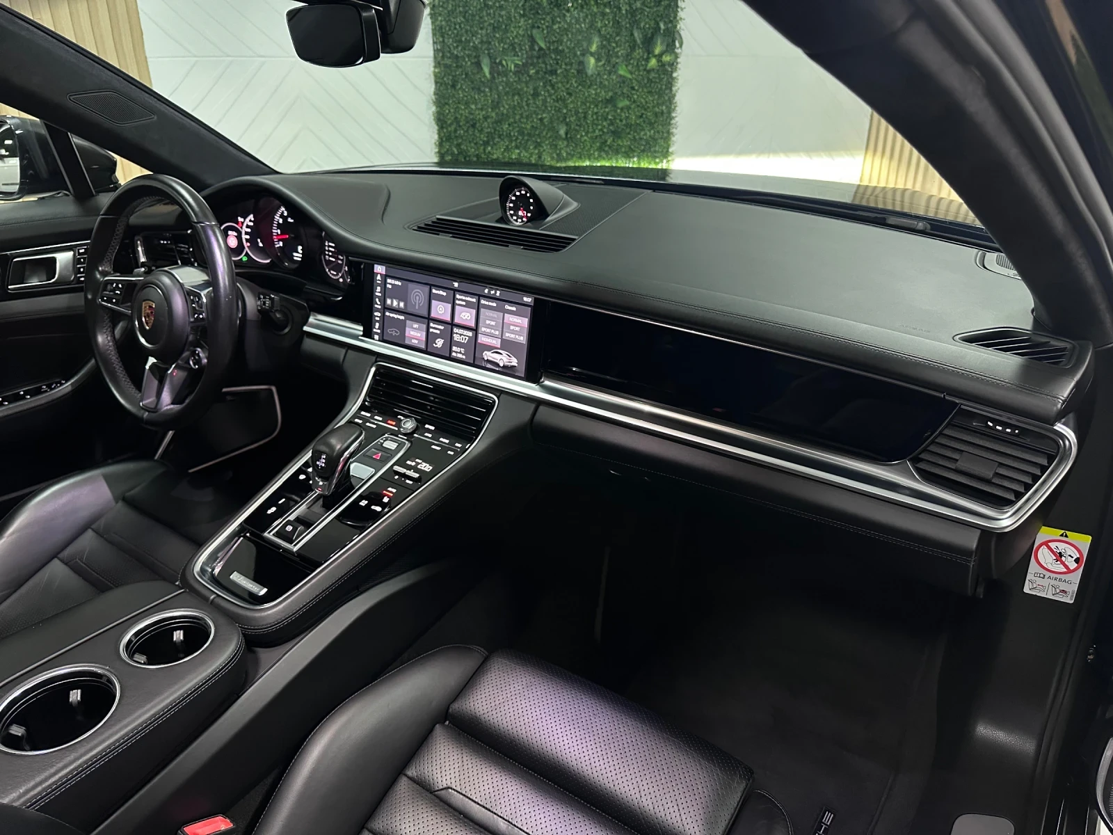 Porsche Panamera TURBO 550к.с ГЕРМАНИЯ СЕРВИЗНА ИСТОРИЯ, снимка 9 - Автомобили и джипове - 55156560