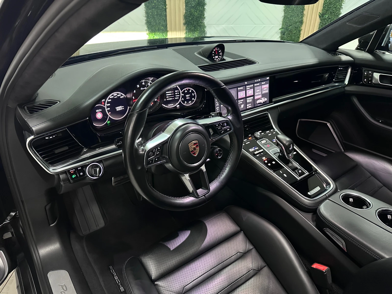 Porsche Panamera TURBO 550к.с ГЕРМАНИЯ СЕРВИЗНА ИСТОРИЯ, снимка 10 - Автомобили и джипове - 55156560