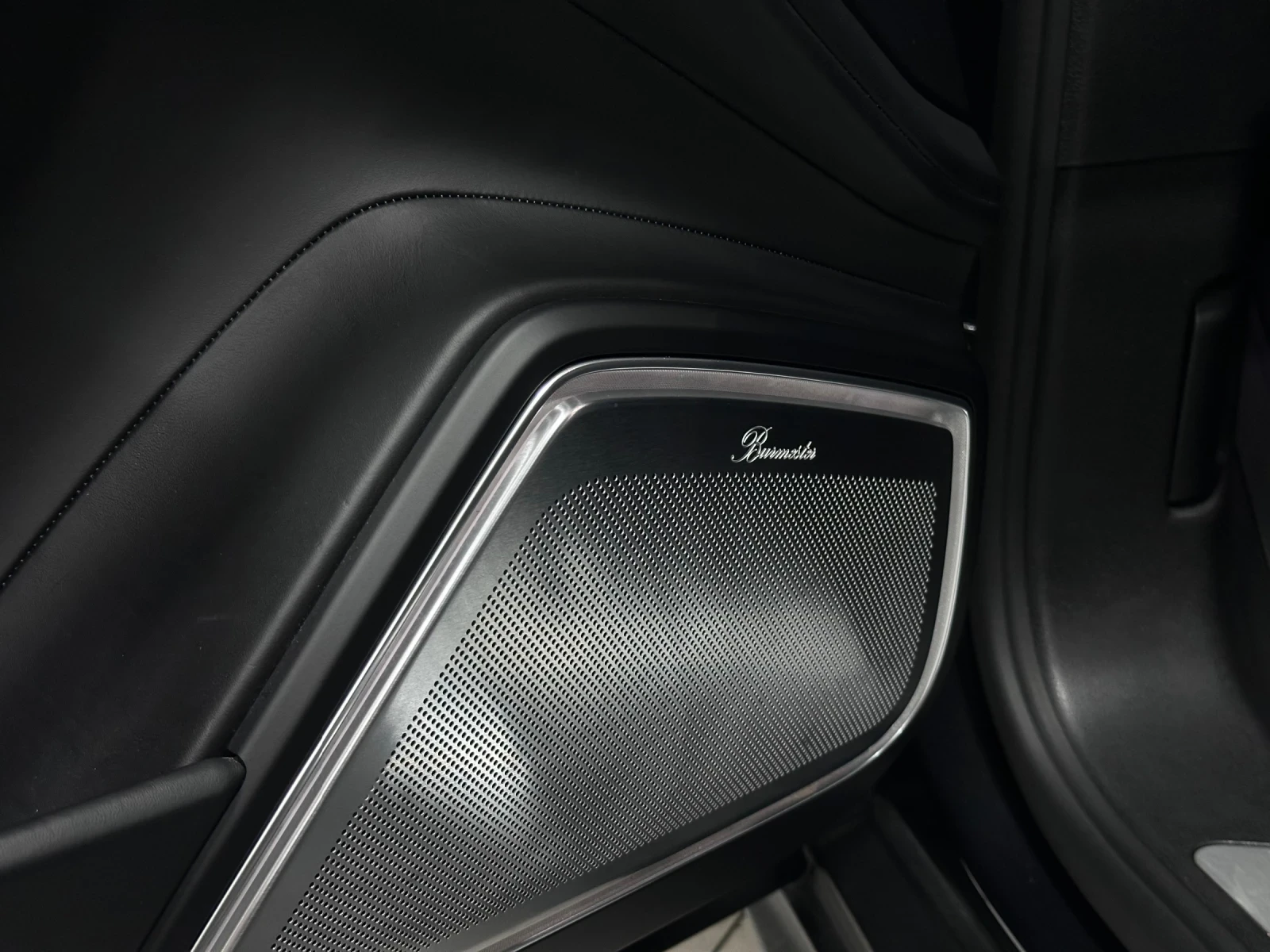 Porsche Panamera TURBO 550к.с ГЕРМАНИЯ СЕРВИЗНА ИСТОРИЯ, снимка 16 - Автомобили и джипове - 55156560