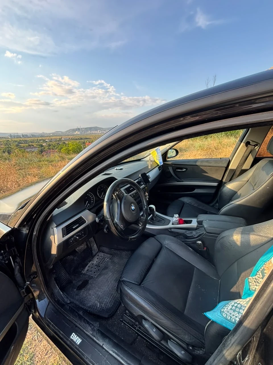 BMW 320, снимка 6 - Автомобили и джипове - 55159078