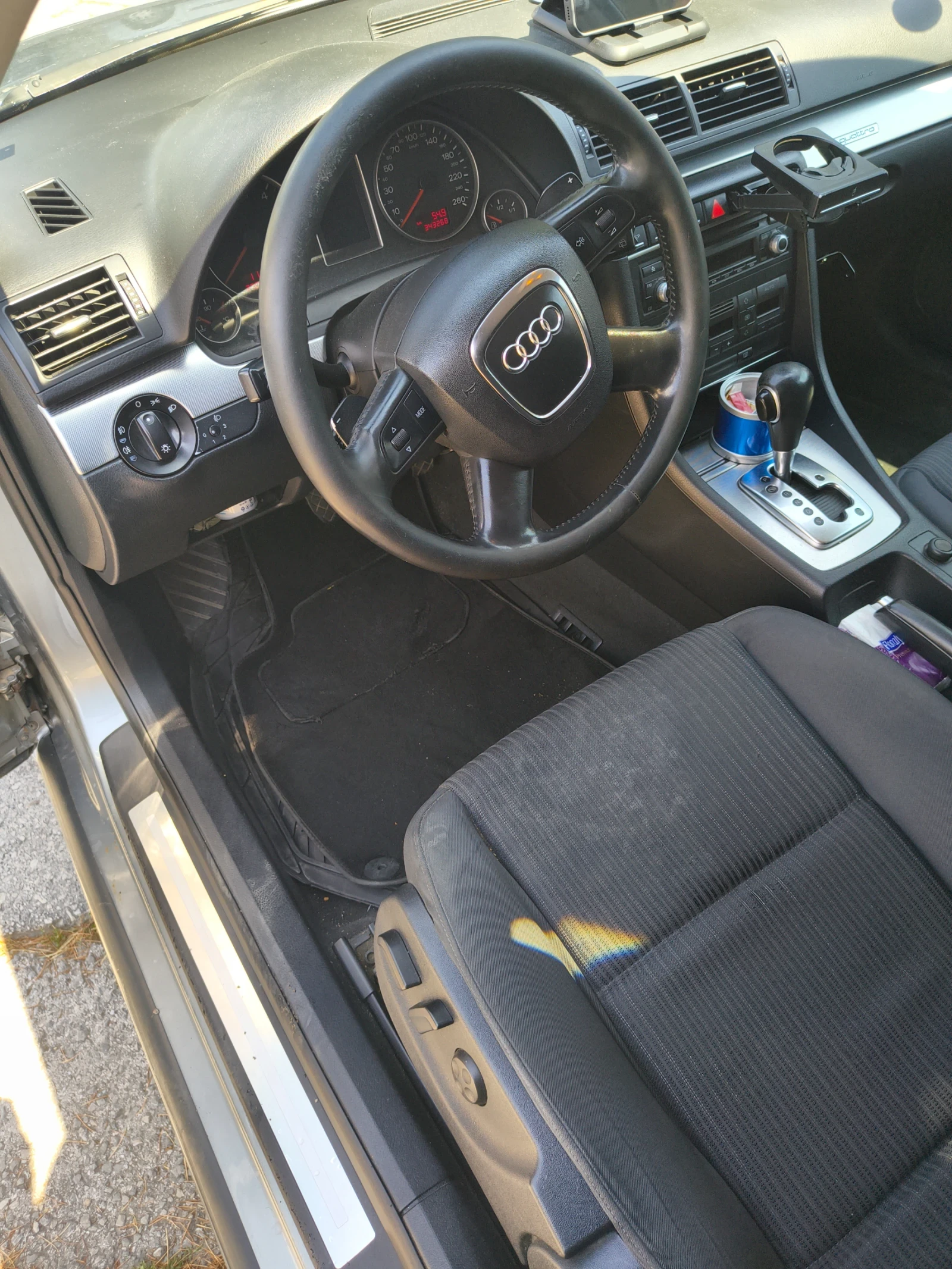 Audi A4 Avant, снимка 10 - Автомобили и джипове - 55432195