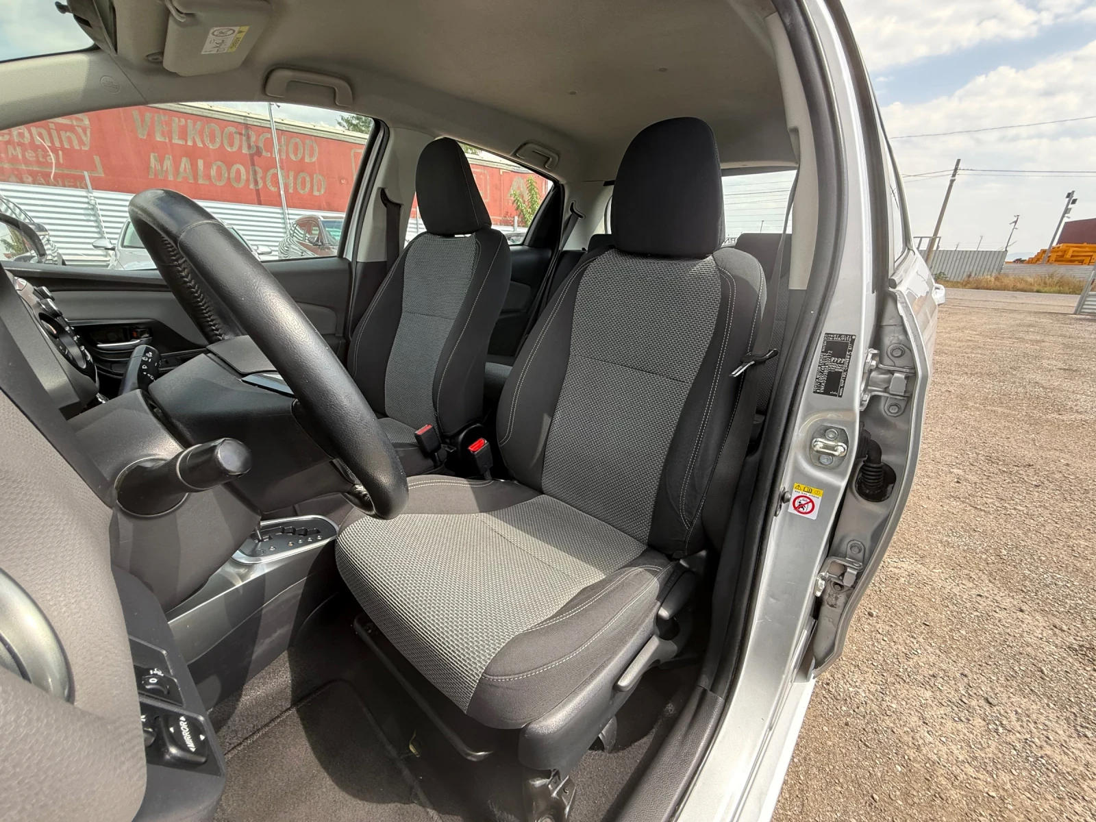 Toyota Yaris 1.5 Hybrid 101hp FACE LIFT | Mobile.bg � ����������� 8