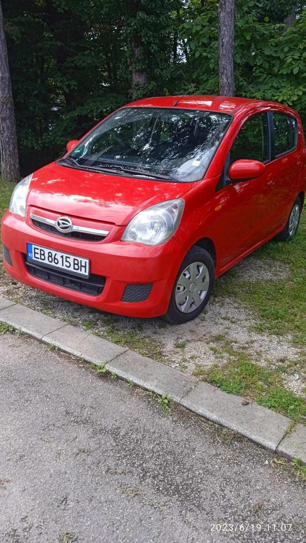 Daihatsu Cuore Бензин