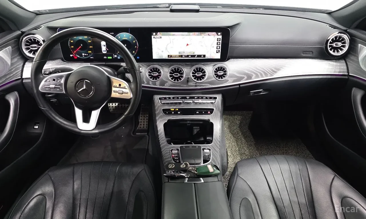 Mercedes-Benz CLS 450 4MATIC | AMG-Пакет | Burmester | Обдухване, снимка 10 - Автомобили и джипове - 55800033