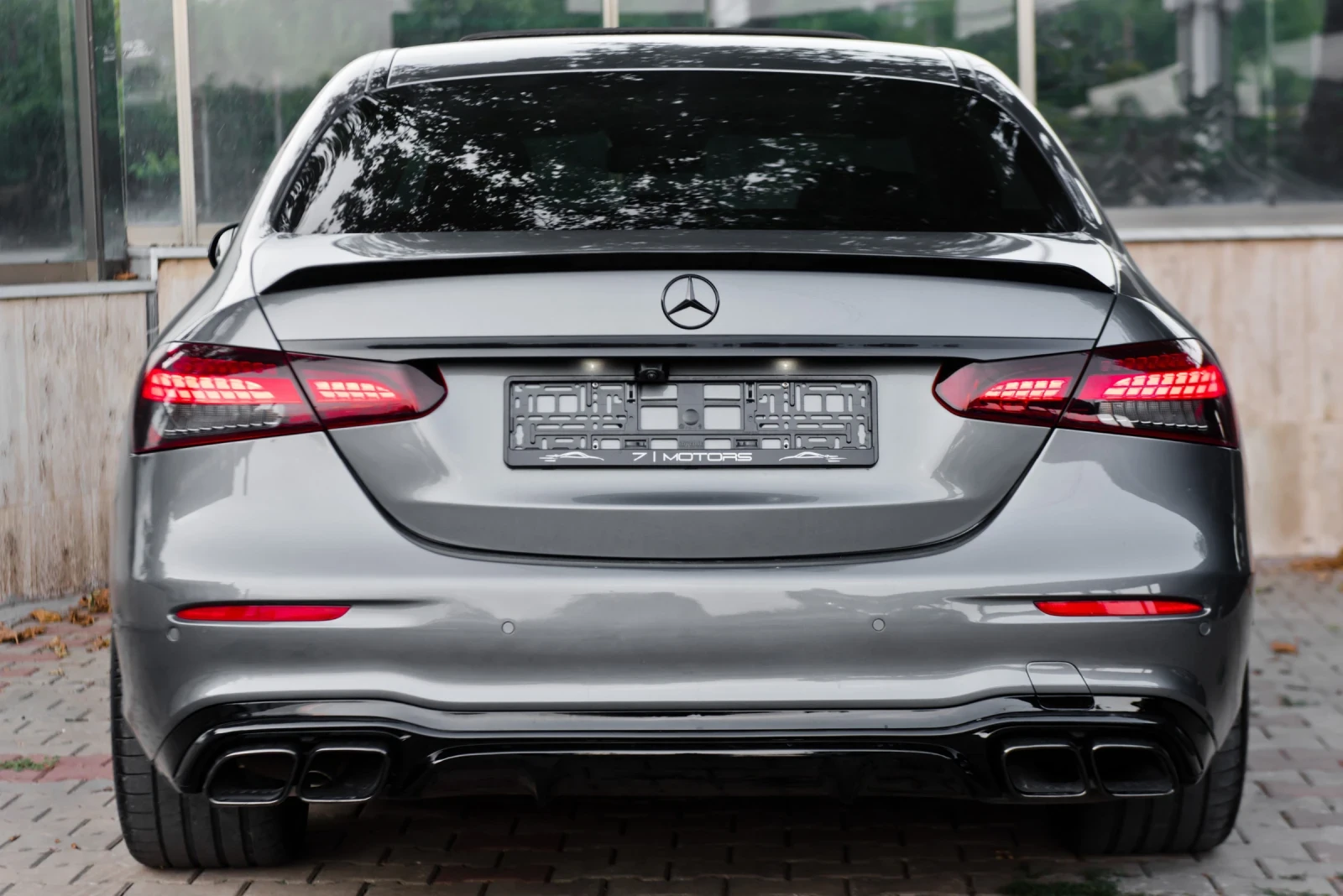 Mercedes-Benz E 220 AMG/9G/MAXTON/CARBON/20, снимка 6 - Автомобили и джипове - 55989664