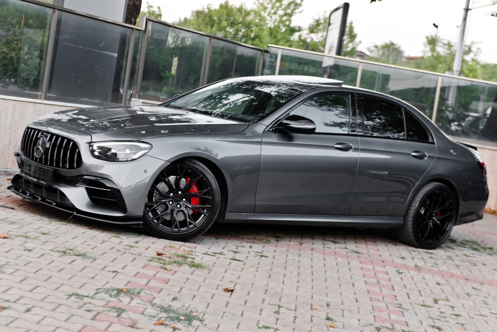 Mercedes-Benz E 220 AMG/9G/MAXTON/CARBON/20, снимка 3 - Автомобили и джипове - 55989664