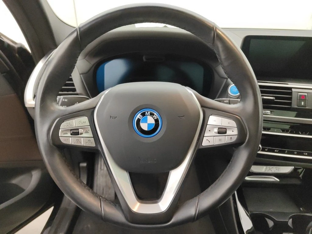 BMW iX3, снимка 4 - Автомобили и джипове - 56707870