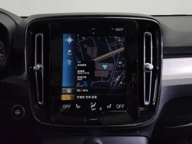 Volvo XC40 * БЕЗИНЦИДЕНТИ* ЦЕНАДОБГ* , снимка 11