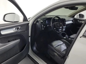 Volvo XC40 * БЕЗИНЦИДЕНТИ* ЦЕНАДОБГ* , снимка 9