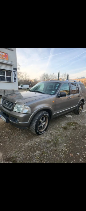 Ford Explorer 4.6, снимка 2