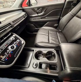 Lincoln Aviator, снимка 6 - Автомобили и джипове - 53700302