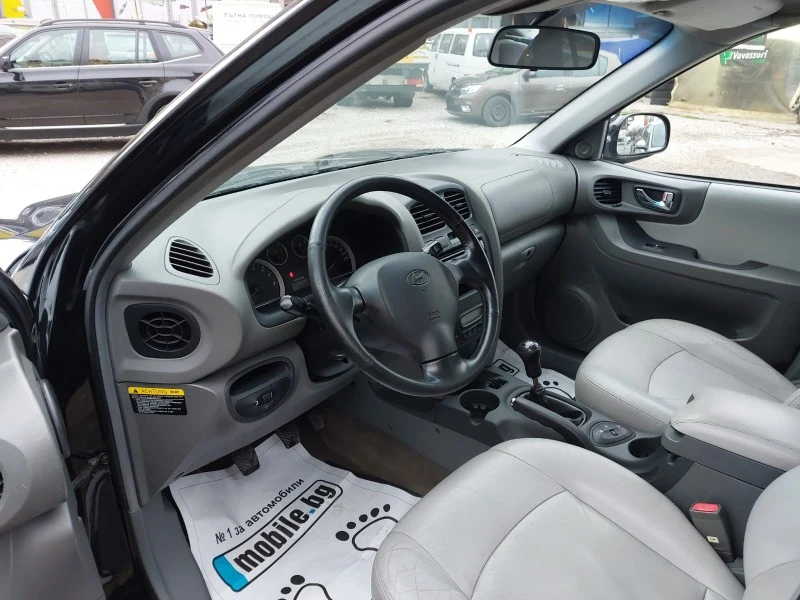 Hyundai Santa fe 2.4i KLIMA, снимка 10 - Автомобили и джипове - 44230944