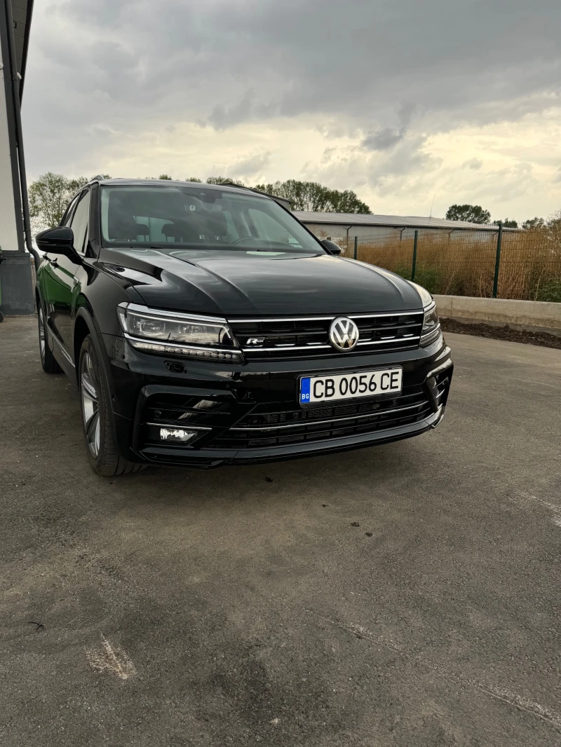 VW Tiguan 2.0 TDI* R line* Highline* 4MOTION* , снимка 2 - Автомобили и джипове - 47238080