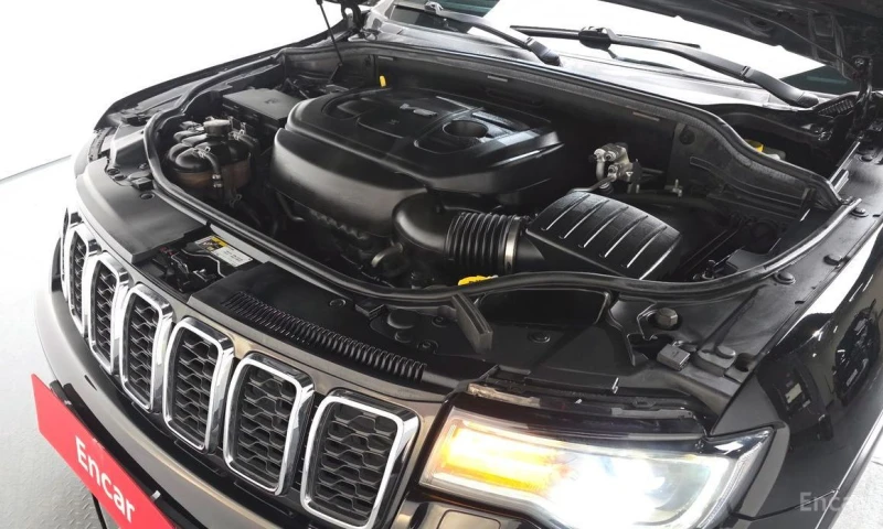 Jeep Grand cherokee, снимка 6 - Автомобили и джипове - 53192522