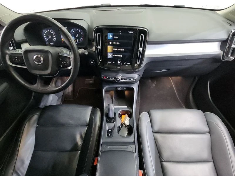 Volvo XC40 * БЕЗИНЦИДЕНТИ* ЦЕНАДОБГ* , снимка 6 - Автомобили и джипове - 55584087