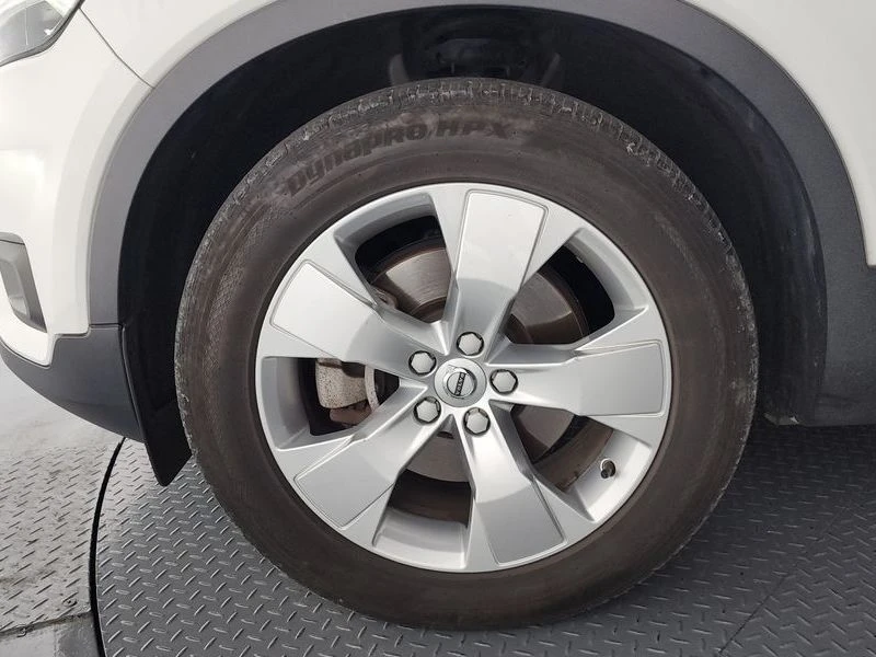 Volvo XC40 * БЕЗИНЦИДЕНТИ* ЦЕНАДОБГ* , снимка 4 - Автомобили и джипове - 55584087