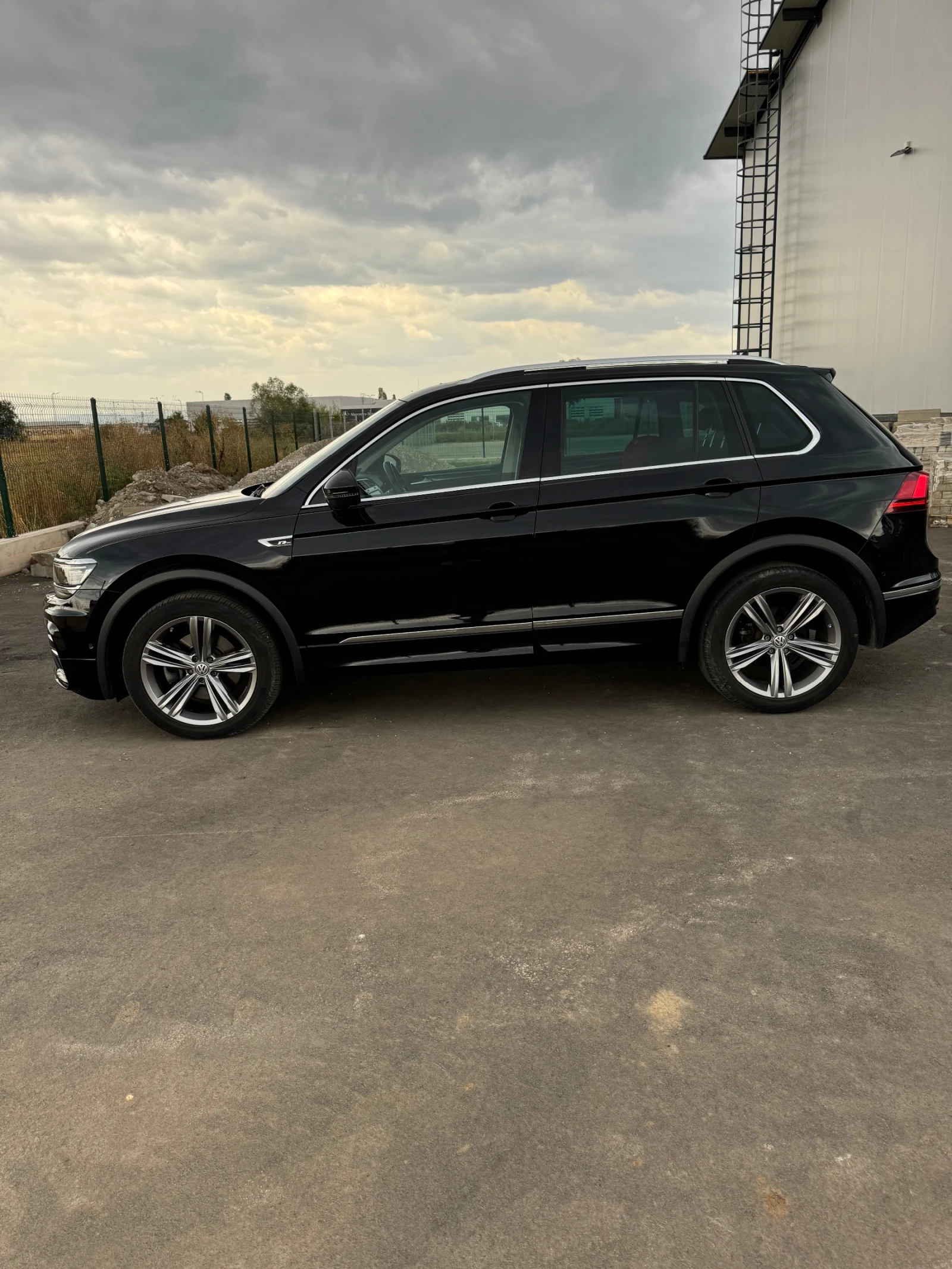 VW Tiguan 2.0 TDI* R line* Highline* 4MOTION*  - изображение 7