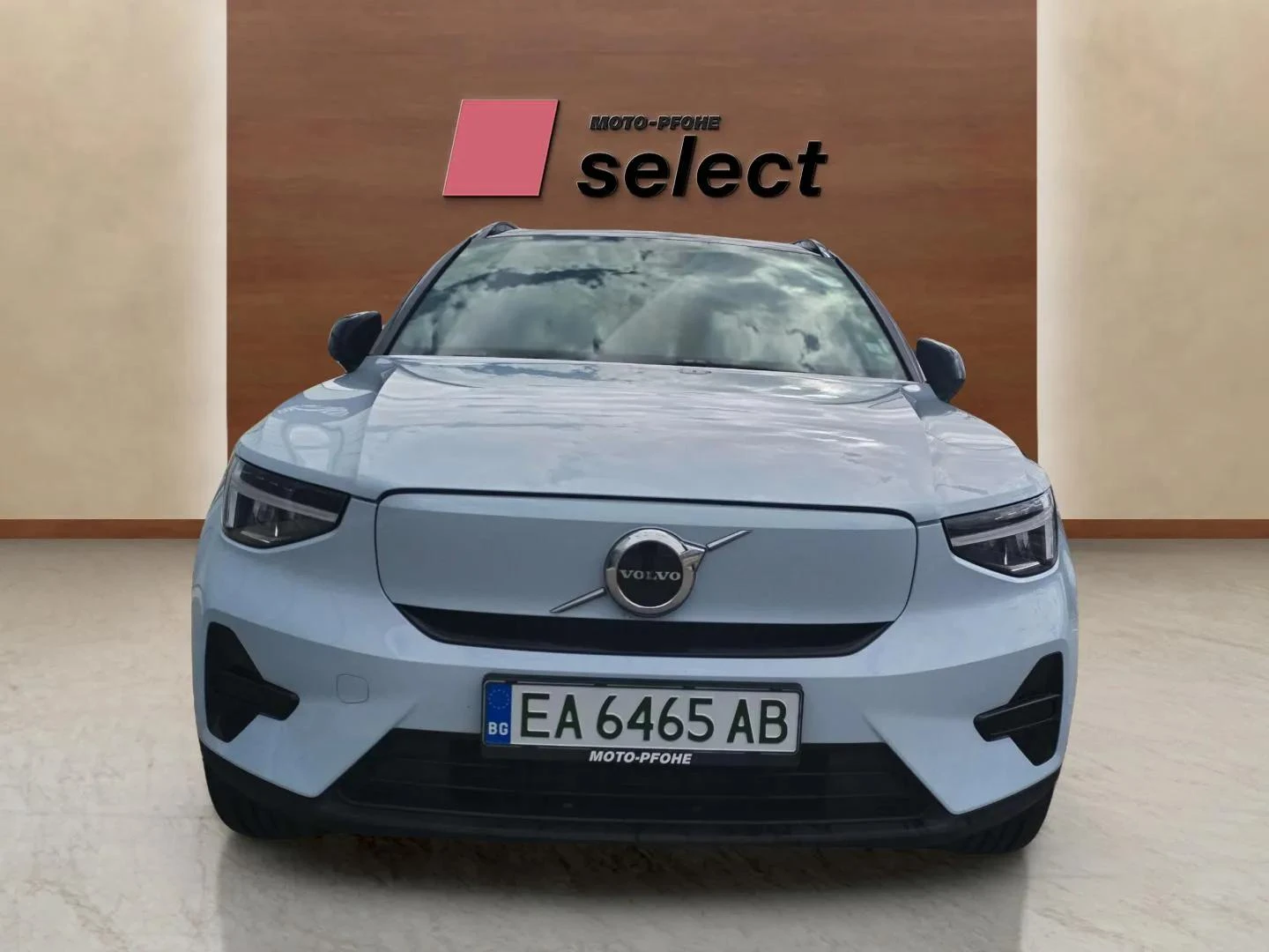 Volvo XC40 79 kWh - изображение 2