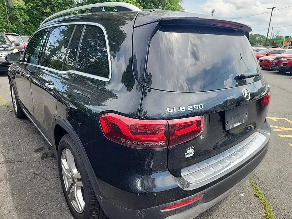 Mercedes-Benz GLB DIGITAL* KEYLESS GO* MBUX* AMBIENT* PANO* CARPLAY - изображение 6