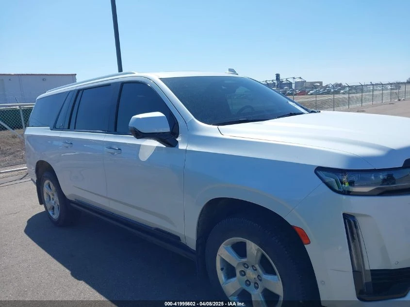Cadillac Escalade 6.2L V-8 DI, VVT, 420HP 4X4 Drive - изображение 5