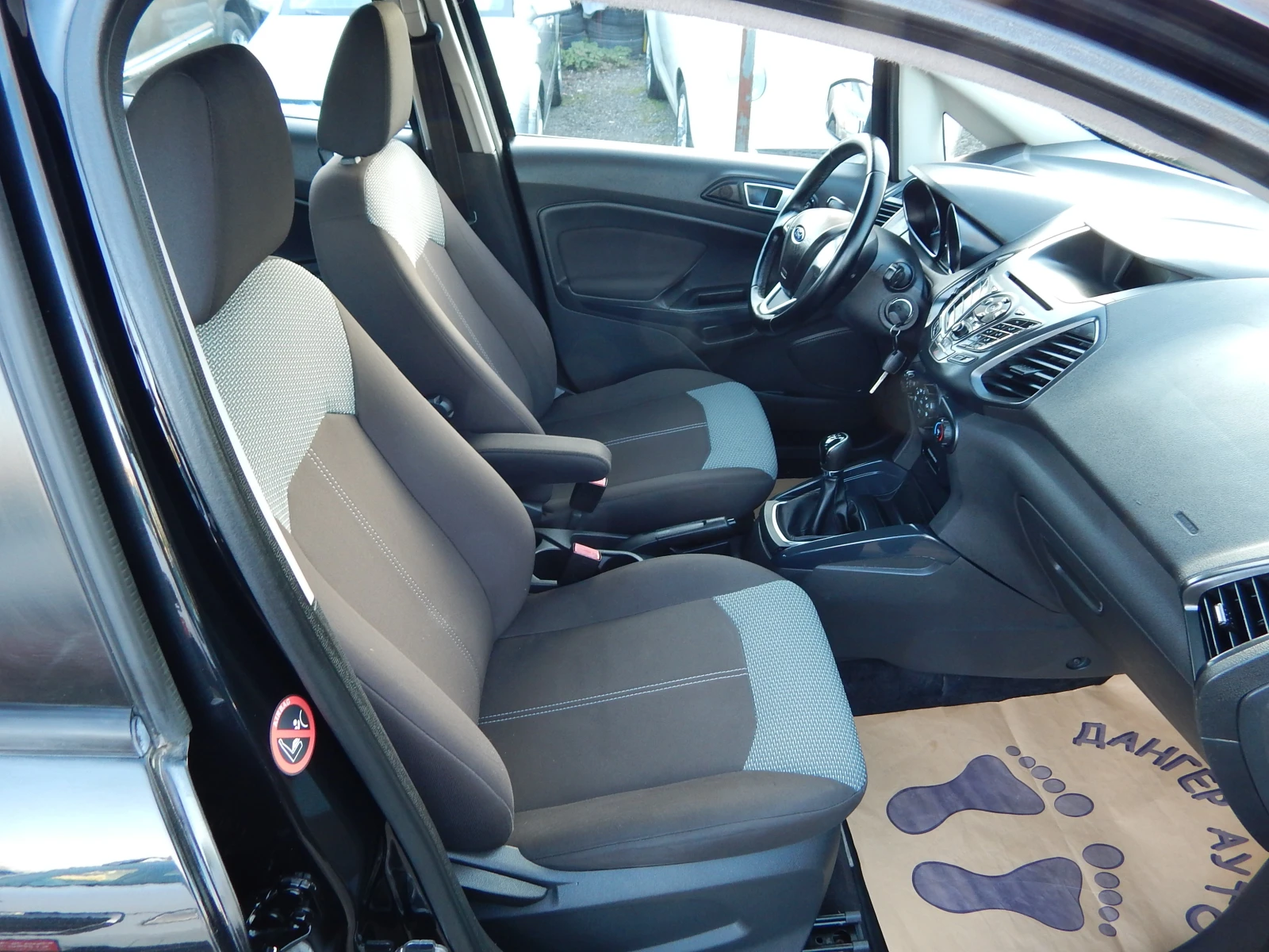 Ford EcoSport 1.5TDCI* EURO6* , снимка 16 - Автомобили и джипове - 53839010