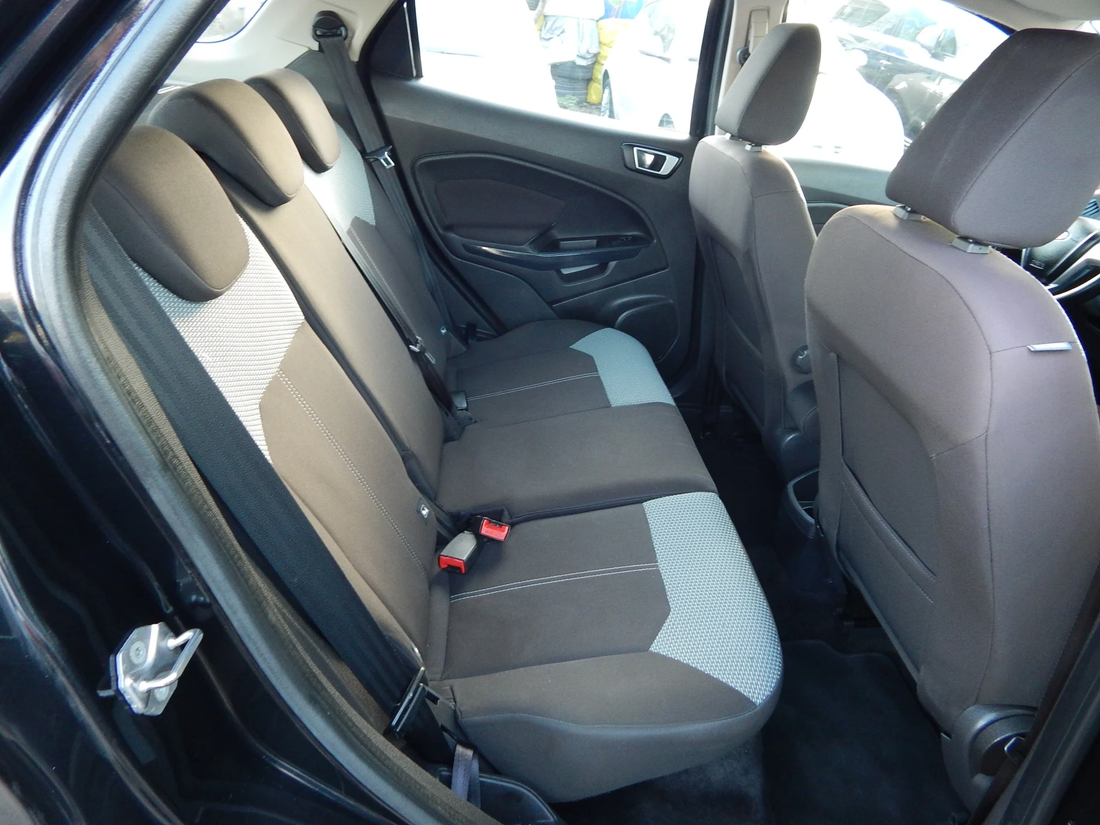 Ford EcoSport 1.5TDCI* EURO6* , снимка 15 - Автомобили и джипове - 53839010