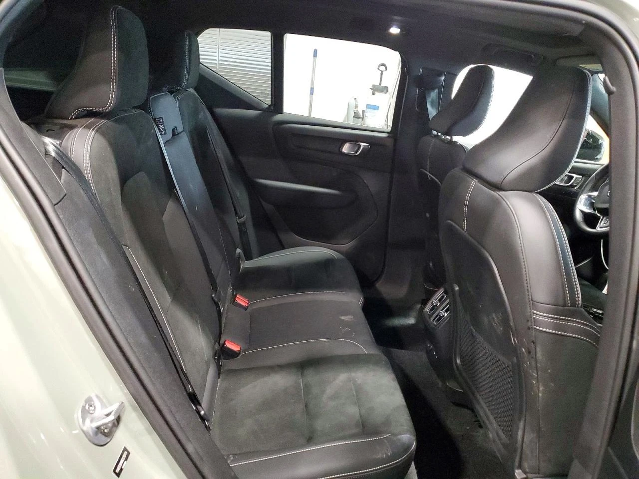 Volvo XC40 RECHARGE ULTIMATE AWD, снимка 11 - Автомобили и джипове - 54619661