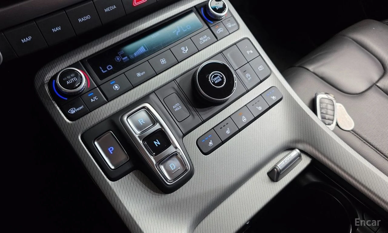 Hyundai Palisade 3.8* EXCLUSIVE* ПОДГРЕВ* ОБДУХВАНЕ* ДИСТРОНИК* 360, снимка 10 - Автомобили и джипове - 54642606