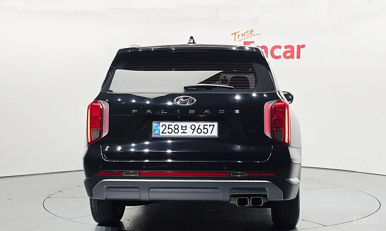 Hyundai Palisade 3.8* EXCLUSIVE* ПОДГРЕВ* ОБДУХВАНЕ* ДИСТРОНИК* 360, снимка 4 - Автомобили и джипове - 54642606