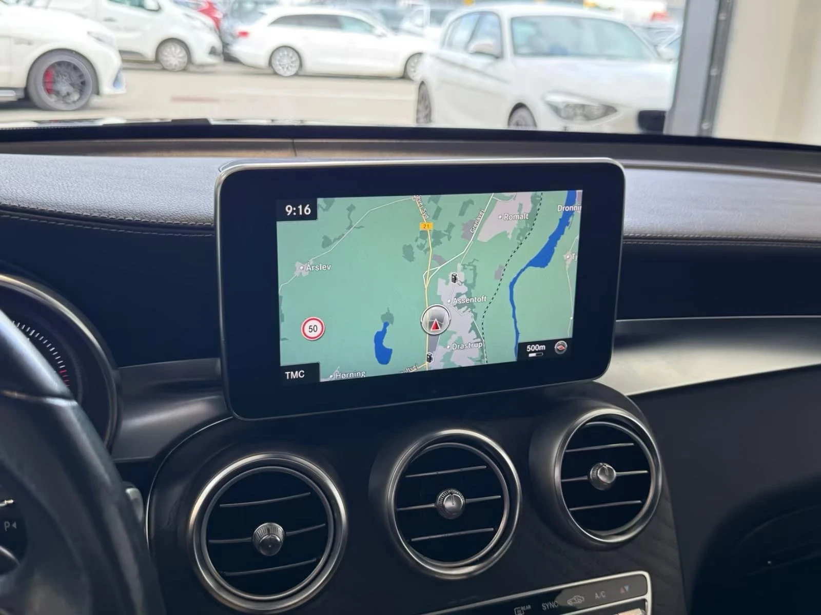 Mercedes-Benz GLC 220 d 4Matic Pano Navi Leader, снимка 11 - Автомобили и джипове - 54698853