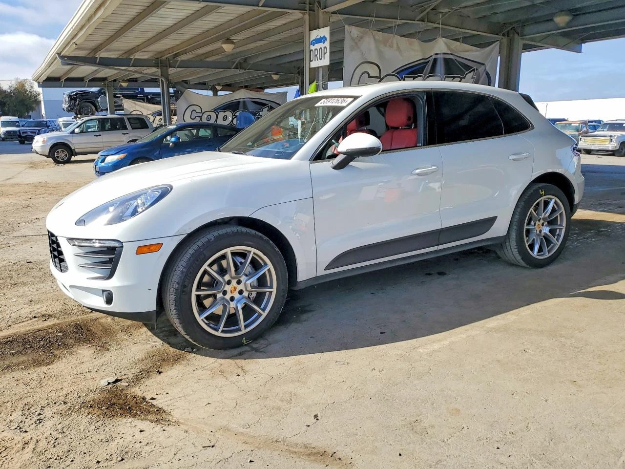 Porsche Macan S* BOSE* CHRONO* ПОДГРЕВ* ОБДУХВАНЕ* КАМЕРА* КЕЙЛЕ, снимка 2 - Автомобили и джипове - 55063206