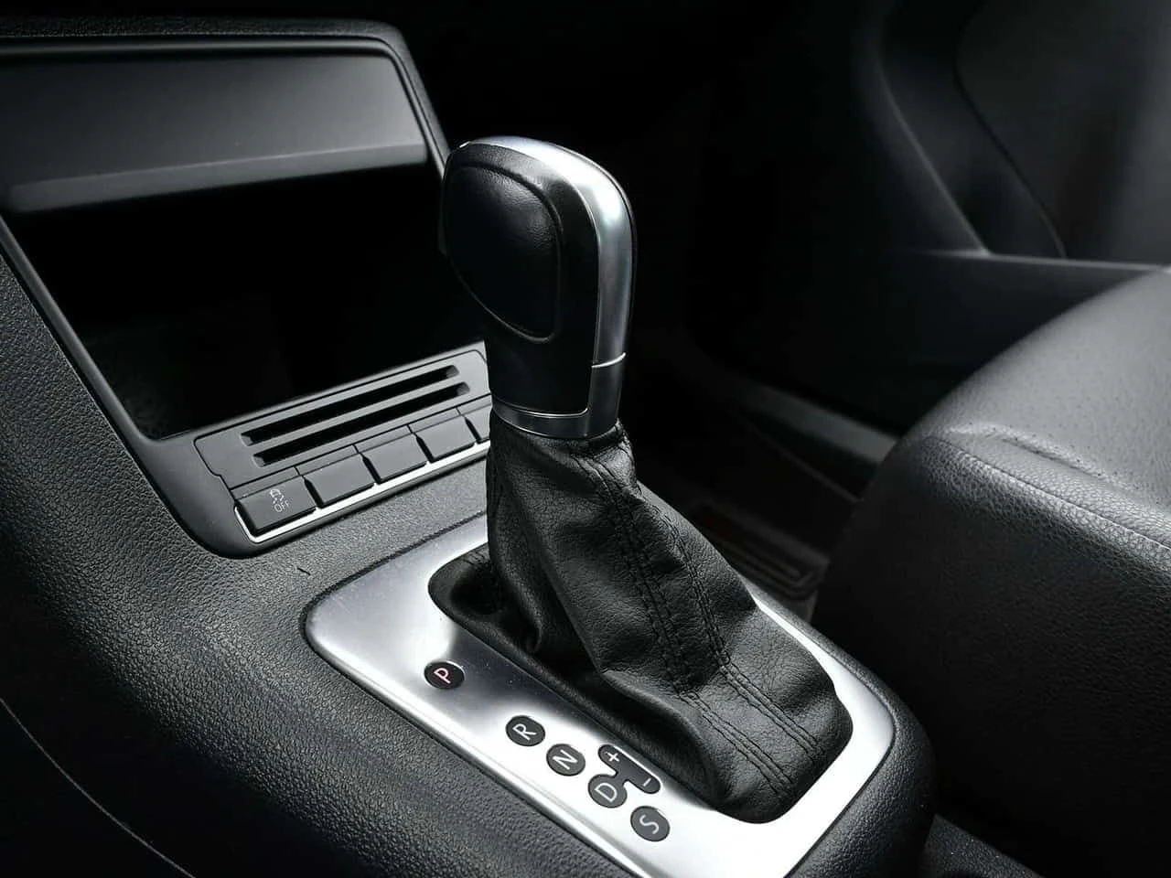 VW Tiguan * ���������� * ������ ���������������� | Mobile.bg � ����������� 14