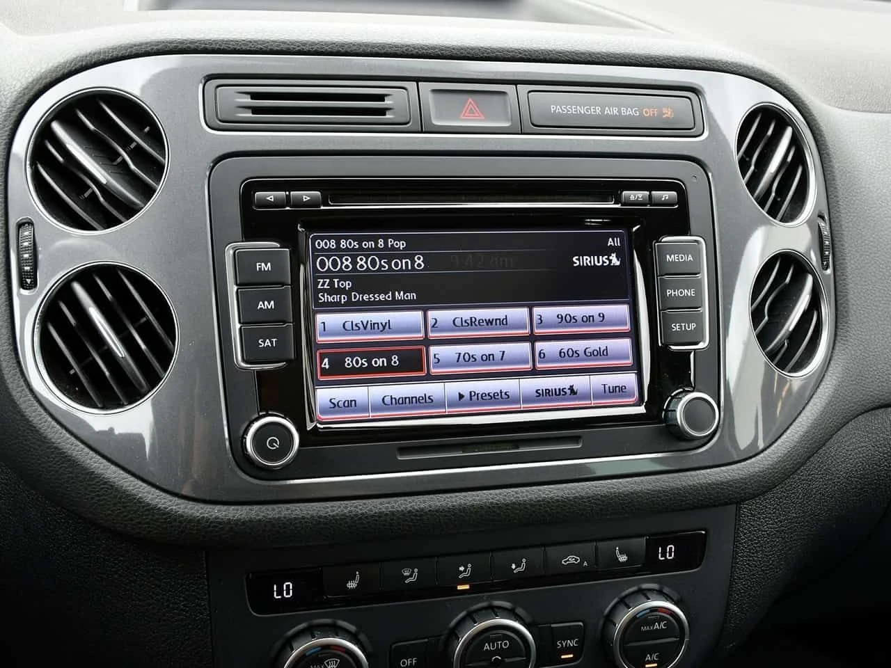 VW Tiguan * ���������� * ������ ���������������� | Mobile.bg � ����������� 12