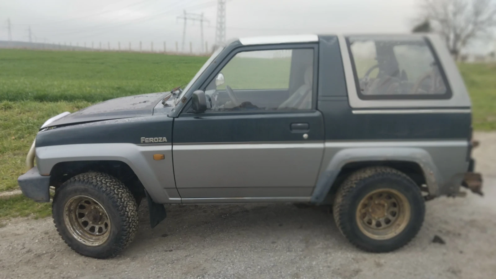 Daihatsu Feroza 1.6/95 коня/газ/бензин/теглич , снимка 2 - Автомобили и джипове - 55467499