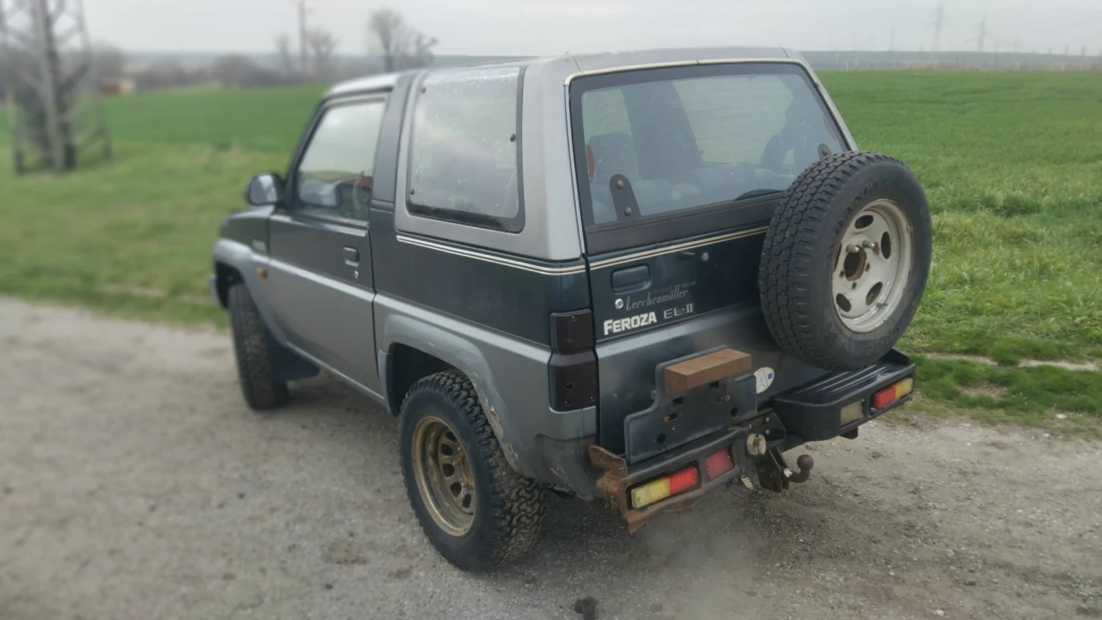 Daihatsu Feroza 1.6/95 коня/газ/бензин/теглич , снимка 8 - Автомобили и джипове - 55467499