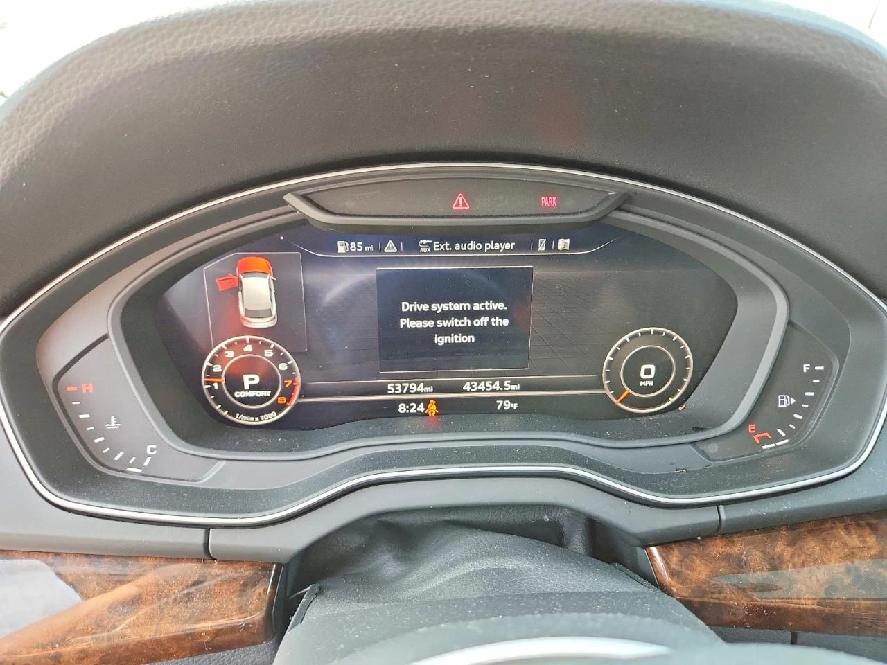 Audi Q5 2.0l Premium Plus, снимка 9 - Автомобили и джипове - 55802392
