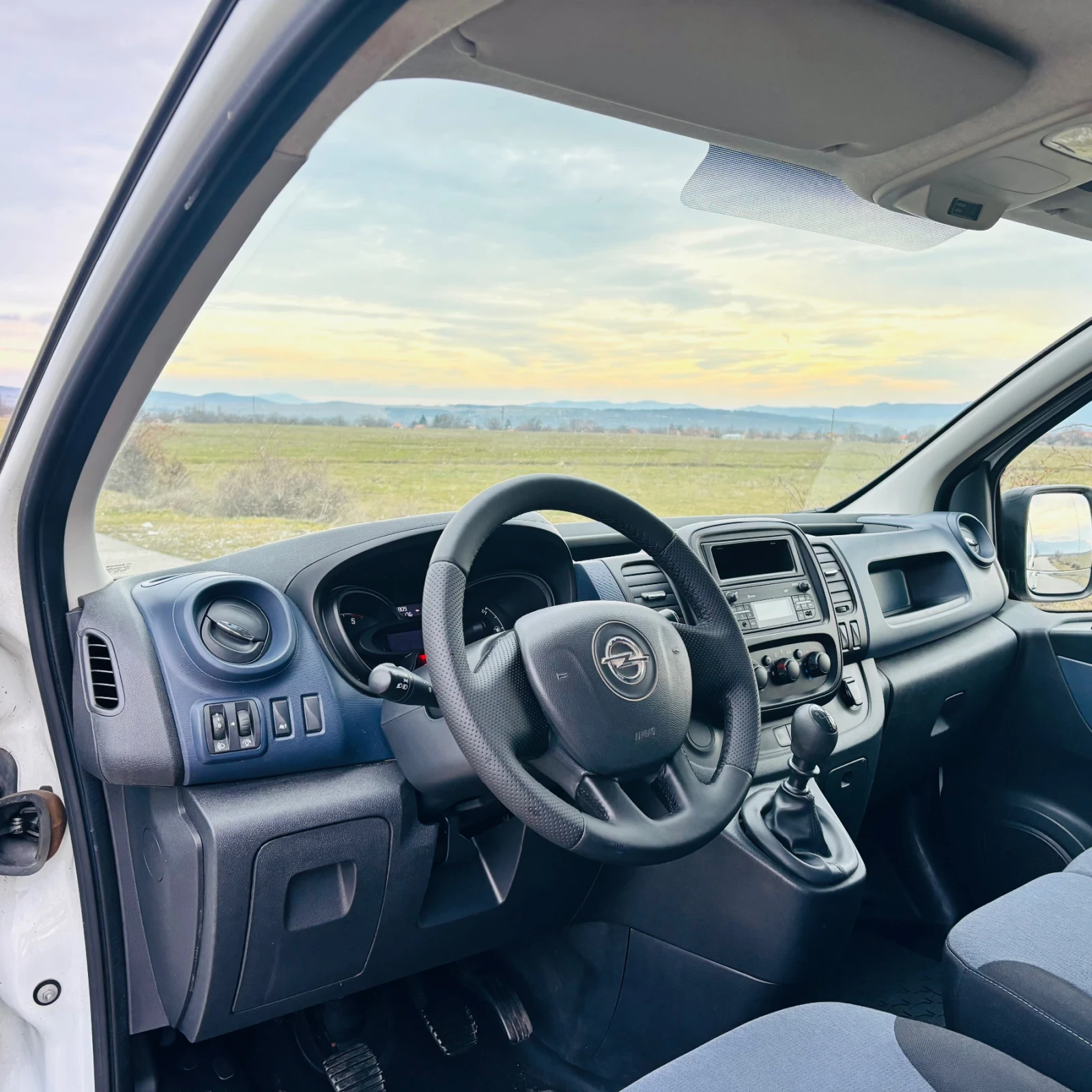 Opel Vivaro MAXI - изображение 10