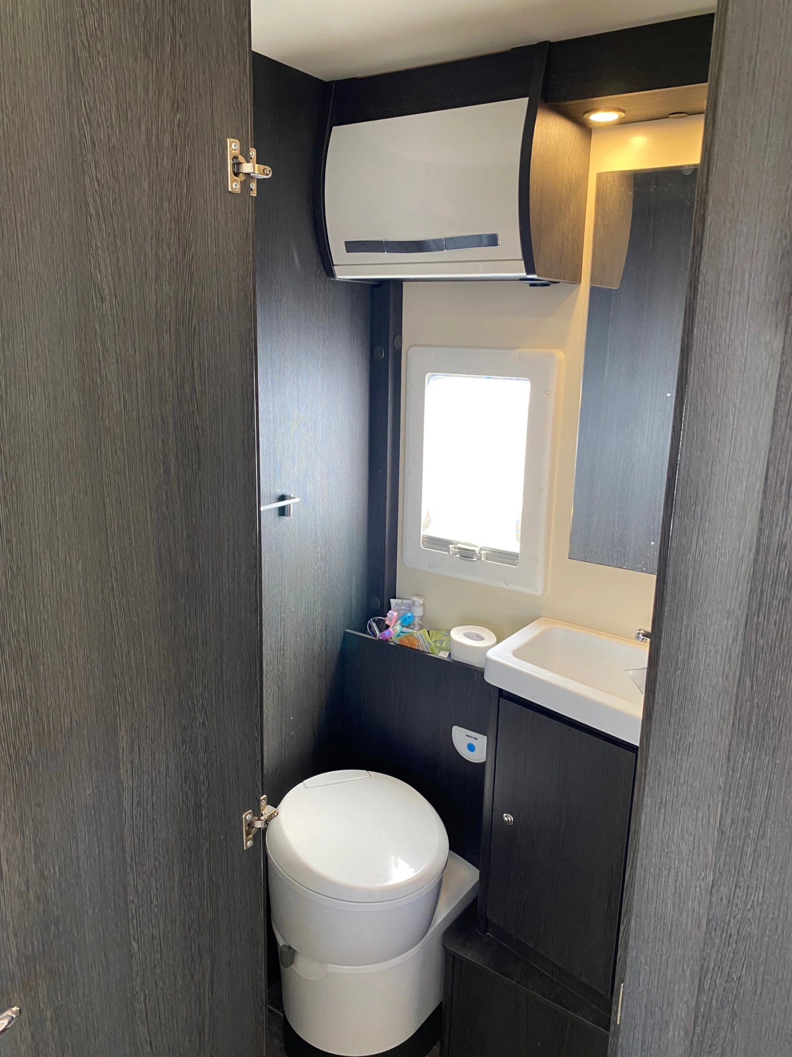  ROLLER TEAM      | Mobile.bg   15